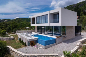 Pool Villa Luxoria Trebesin - happy Rentals